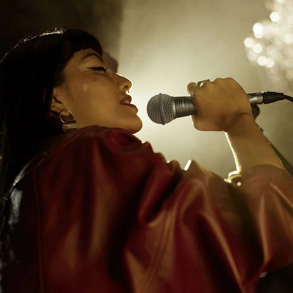 Micro Cầm Tay Shure BETA 58A Vocal Microphone - Hàng chính hãng