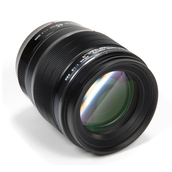 Ống kính OM SYSTEM M.Zuiko Digital ED 45mm F1.2 PRO - Hàng chính hãng