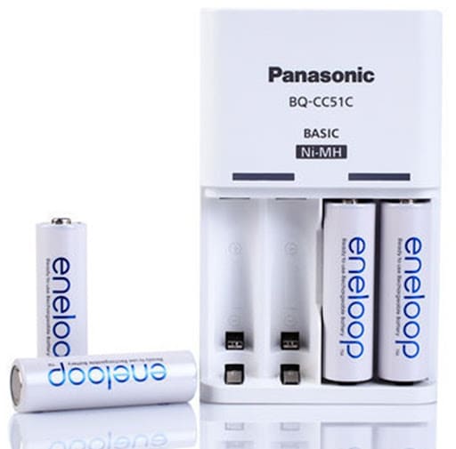 Bộ pin và sạc Panasonic eneloop BQ CC51C kèm 4 pin eneloop 1900 mAh