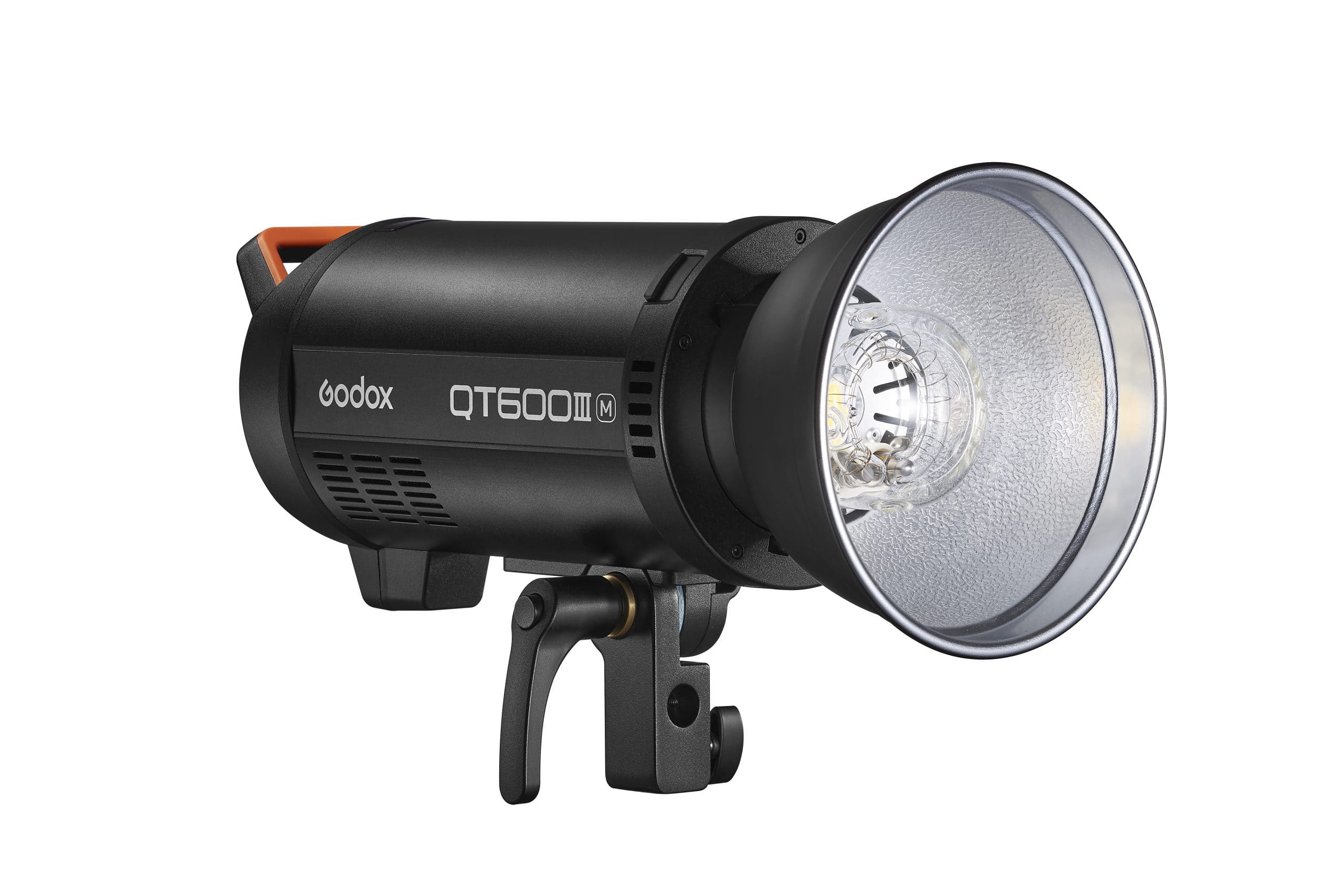 Đèn studio Godox QT600III Hàng Chính Hãng