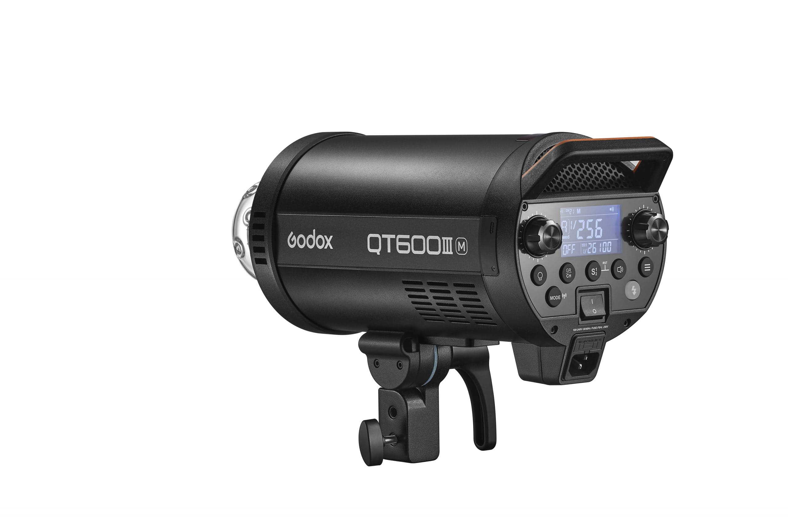 Đèn studio Godox QT600III Hàng Chính Hãng