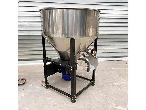 Máy Trộn Cám Giá Từ 5.400k - 8.500k: Lựa Chọn Công Suất 2 - 6 Bao Tối Ưu