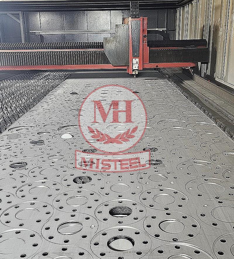 Cắt bản mã tròn trên máy cắt CNC