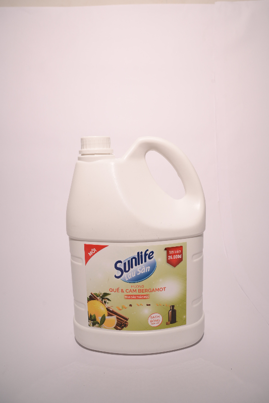 Nước lau sàn Sunlife hương quế và Cam Bergamot- 3,6 Lít - Sức mạnh vệ sinh cho ngôi nhà của bạn!