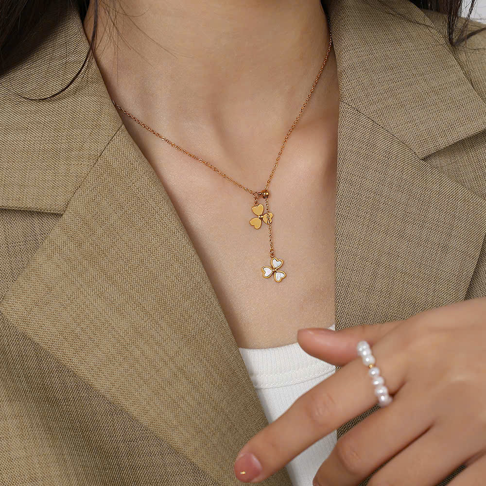 Daisy Necklace