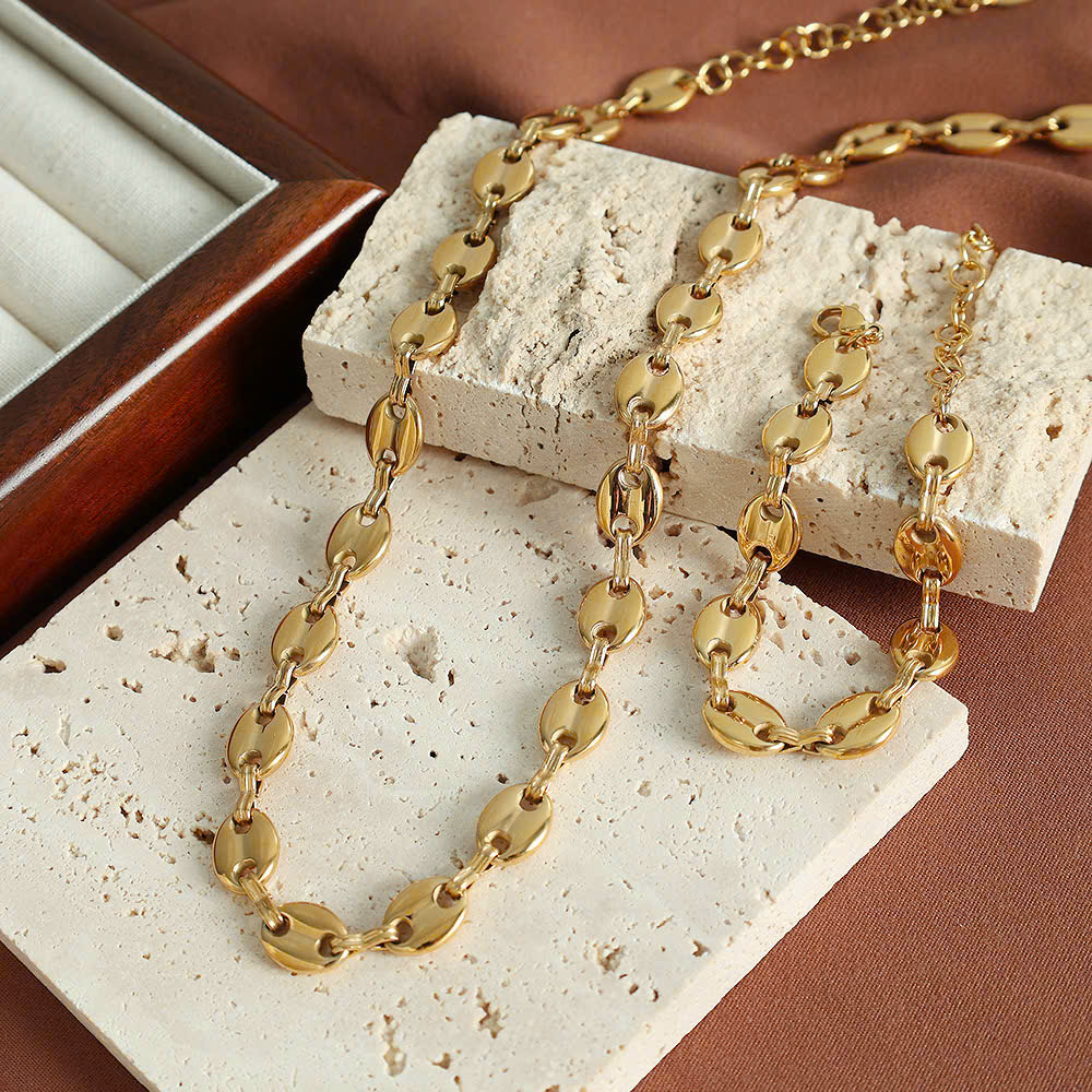 Everly Set