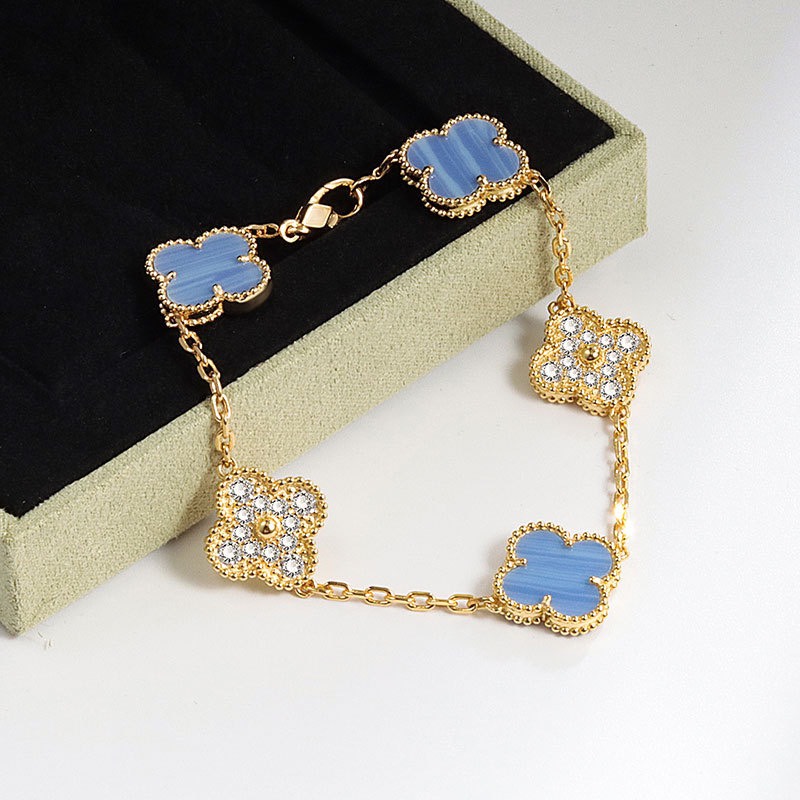 Clover Bracelet - Light Blue Crystals