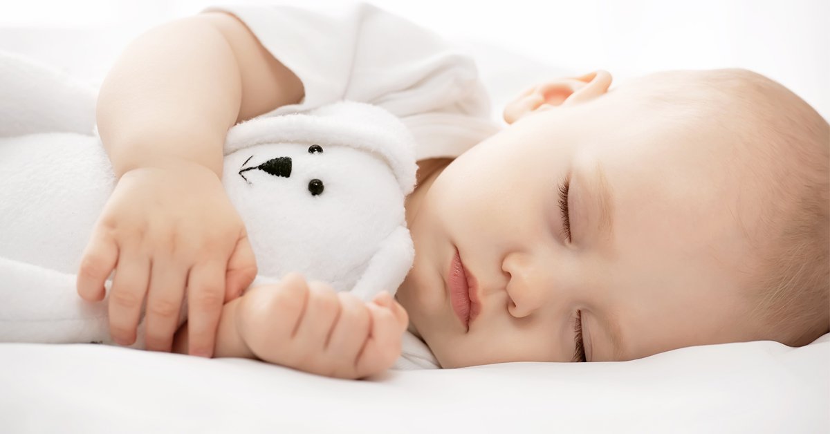 Mùa hè bé ngủ điều hòa cần chú ý gì khi đóng bỉm? Những điều mẹ cần biết để bé ngủ ngon, không bí bách