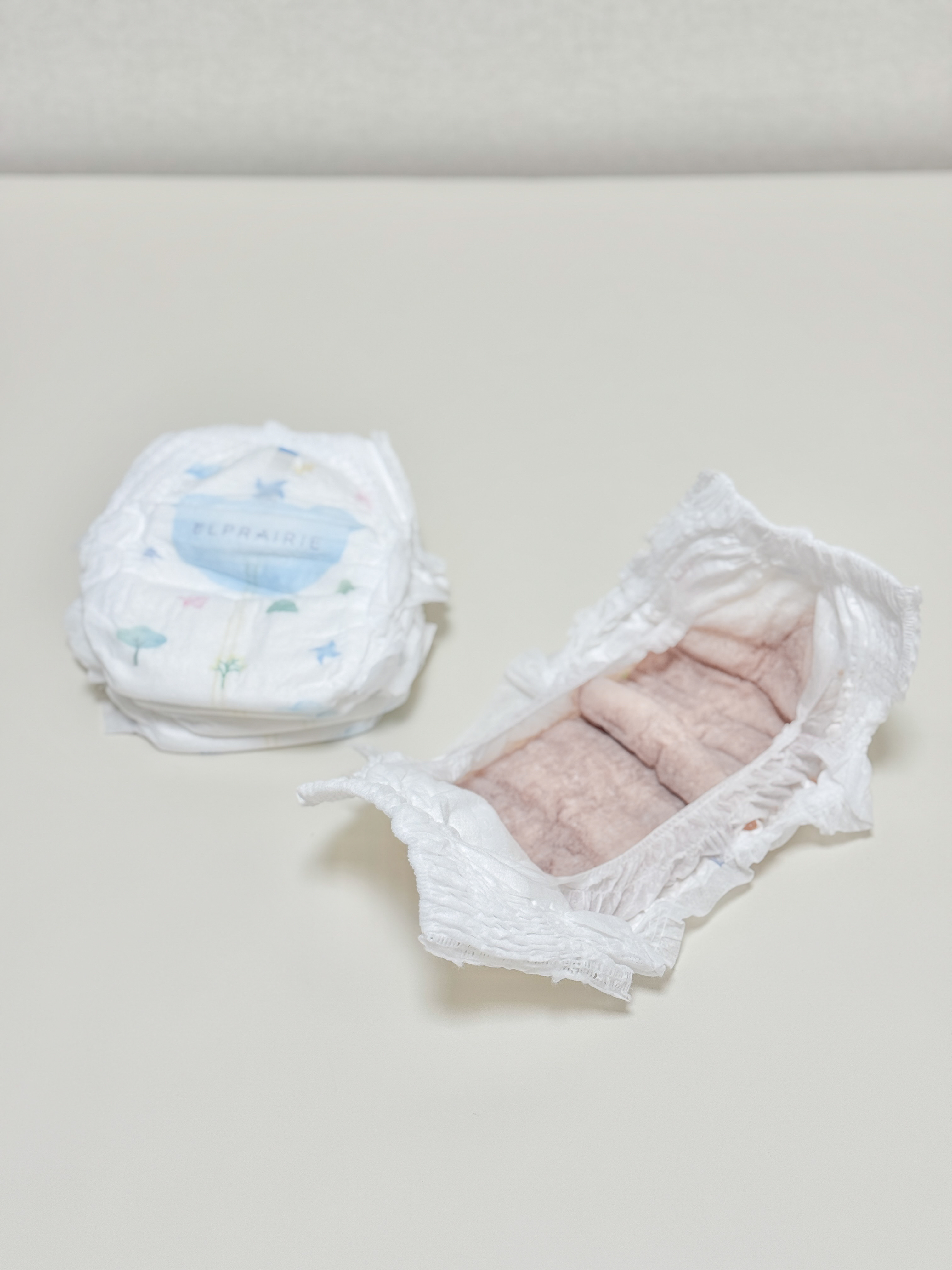 Công nghệ gel hóa chất lỏng trong bỉm Elprairie  là gì