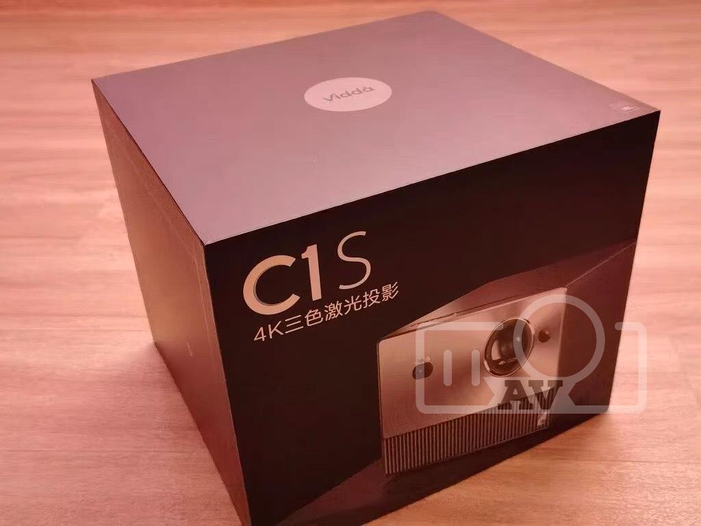 Hisense Vidda C1S 4K 2000CVIA / 3200Ansi