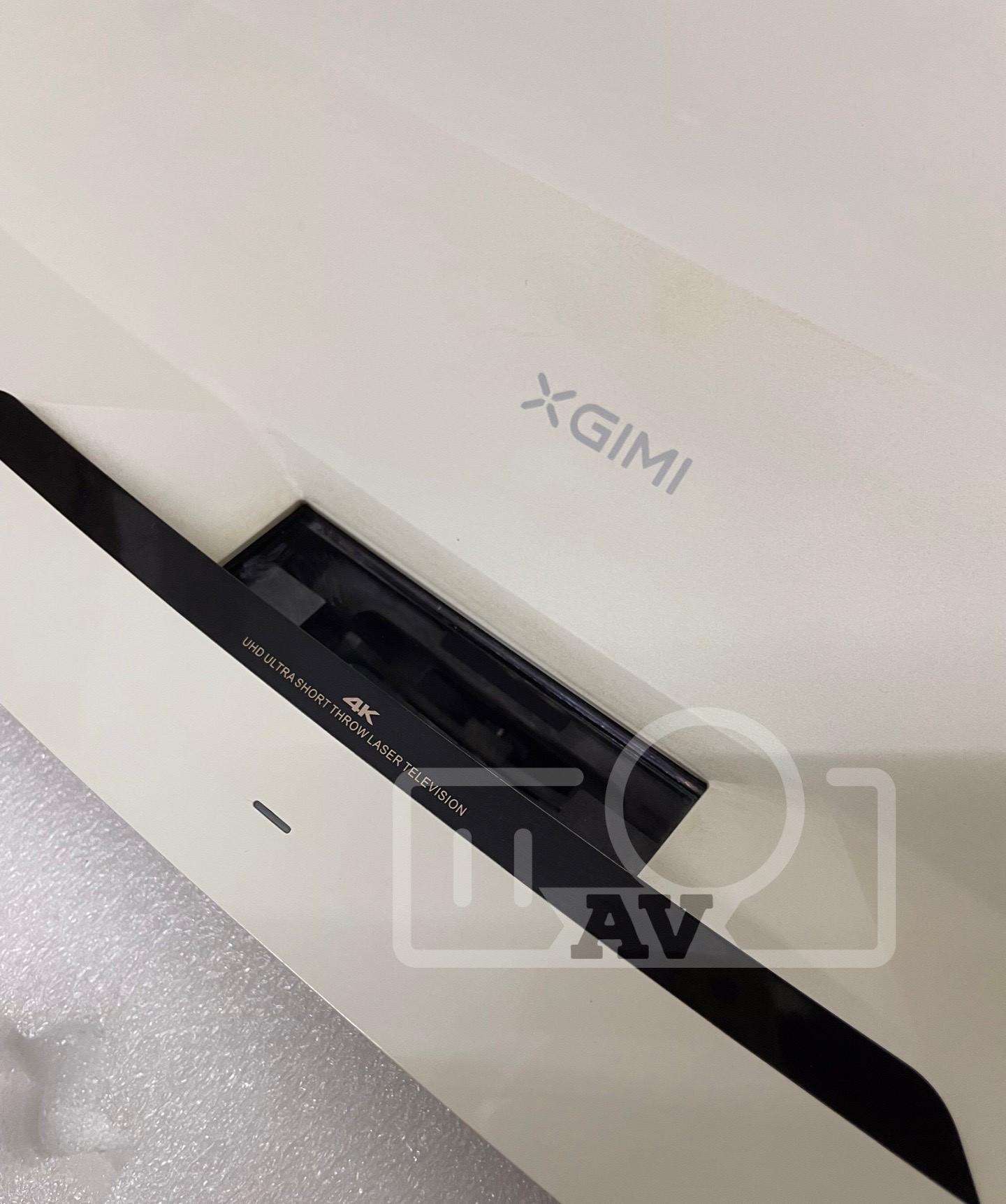 XGIMI LUNE 4K 2200Ansi