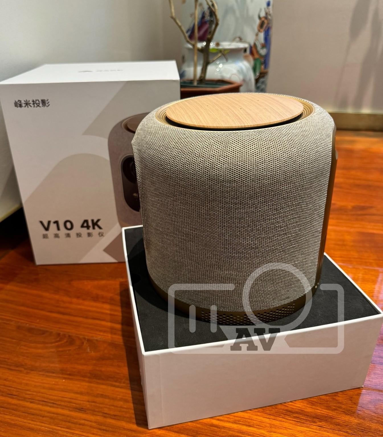 Formovie V10 4K laser projector