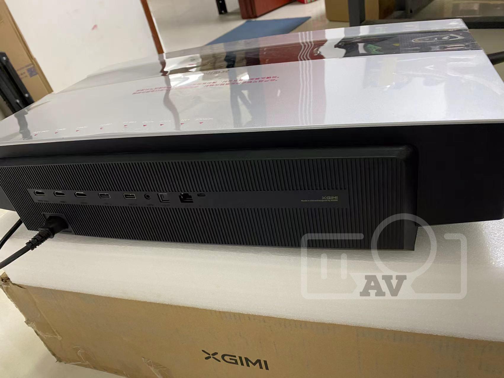 XGIMI AURA nội địa (A2) 4K 2400Ansi
