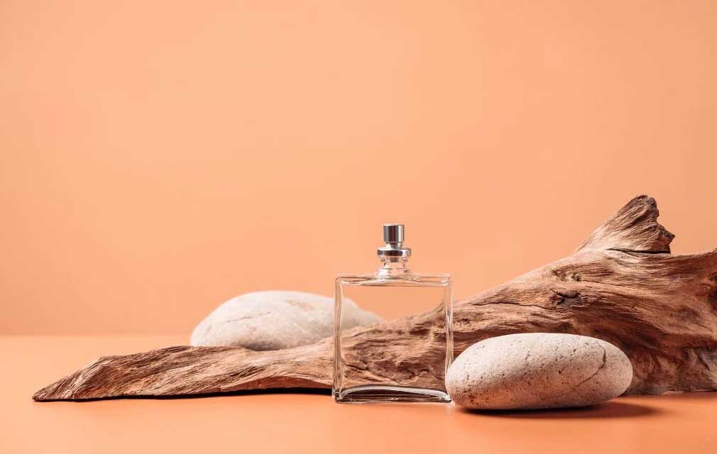 Hương gỗ chủ đạo thường dùng trong nước hoa