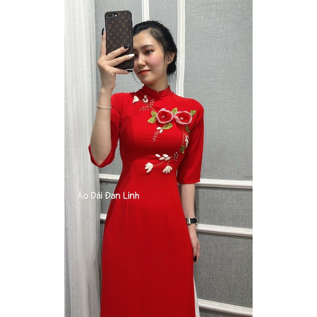 Áo dài đỏ đính hoa ruy băng, vải lụa mềm mịn có giãn - Áo Dài Đan Linh