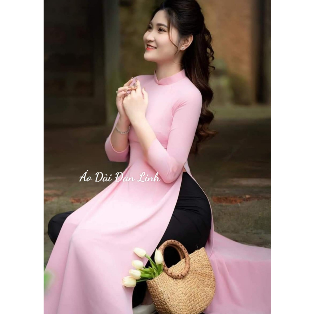 Áo dài trơn màu hồng phấn dịu dàng - Áo Dài Đan Linh