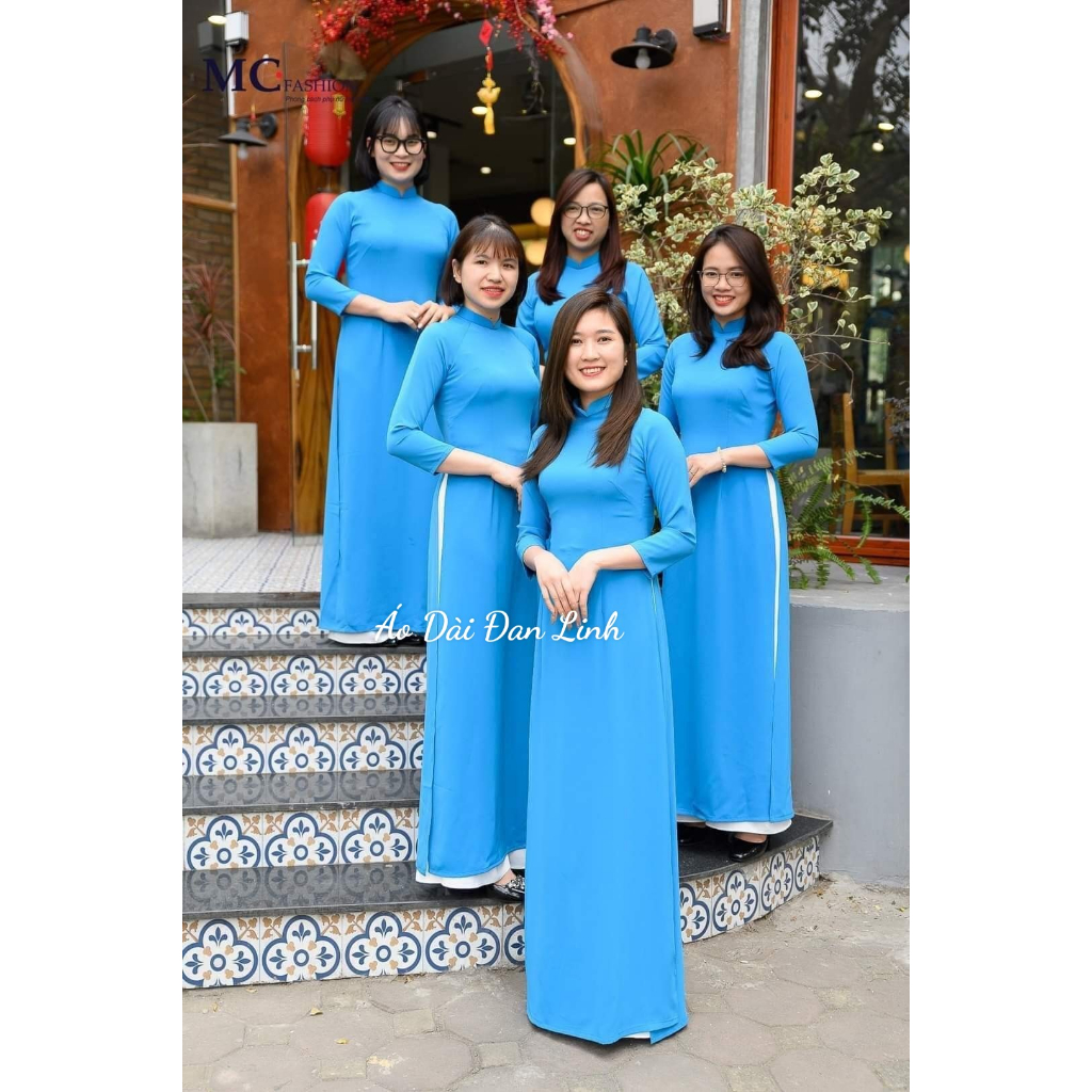 Áo dài trơn màu xanh dương Áo Dài Đan Linh