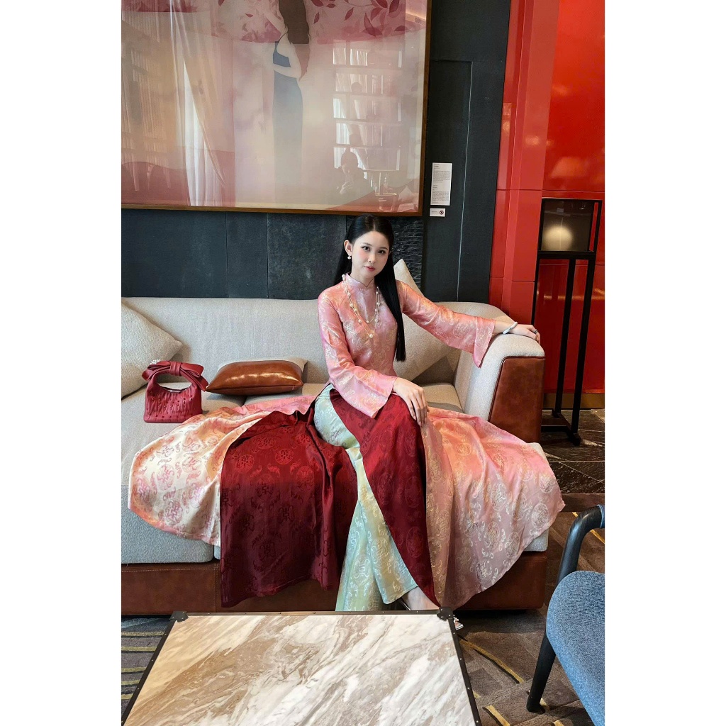 Áo dài suông 4 tà màu hồng trẻ trung vải lụa tằm nha xá cao cấp - Áo Dài Linh Đan