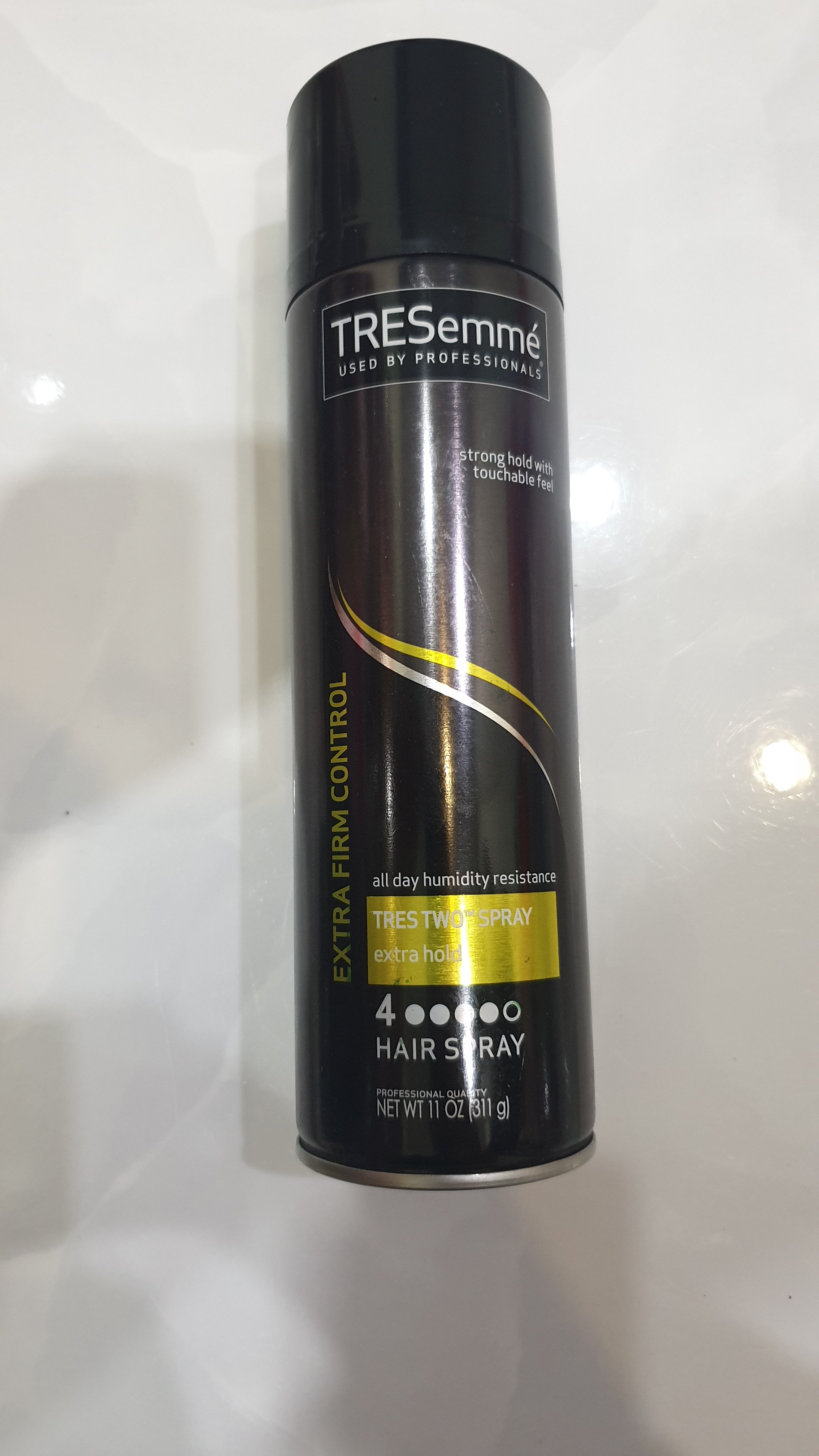 Keo xịt giữ nếp tóc Tresemme TRES Two Extra Hold