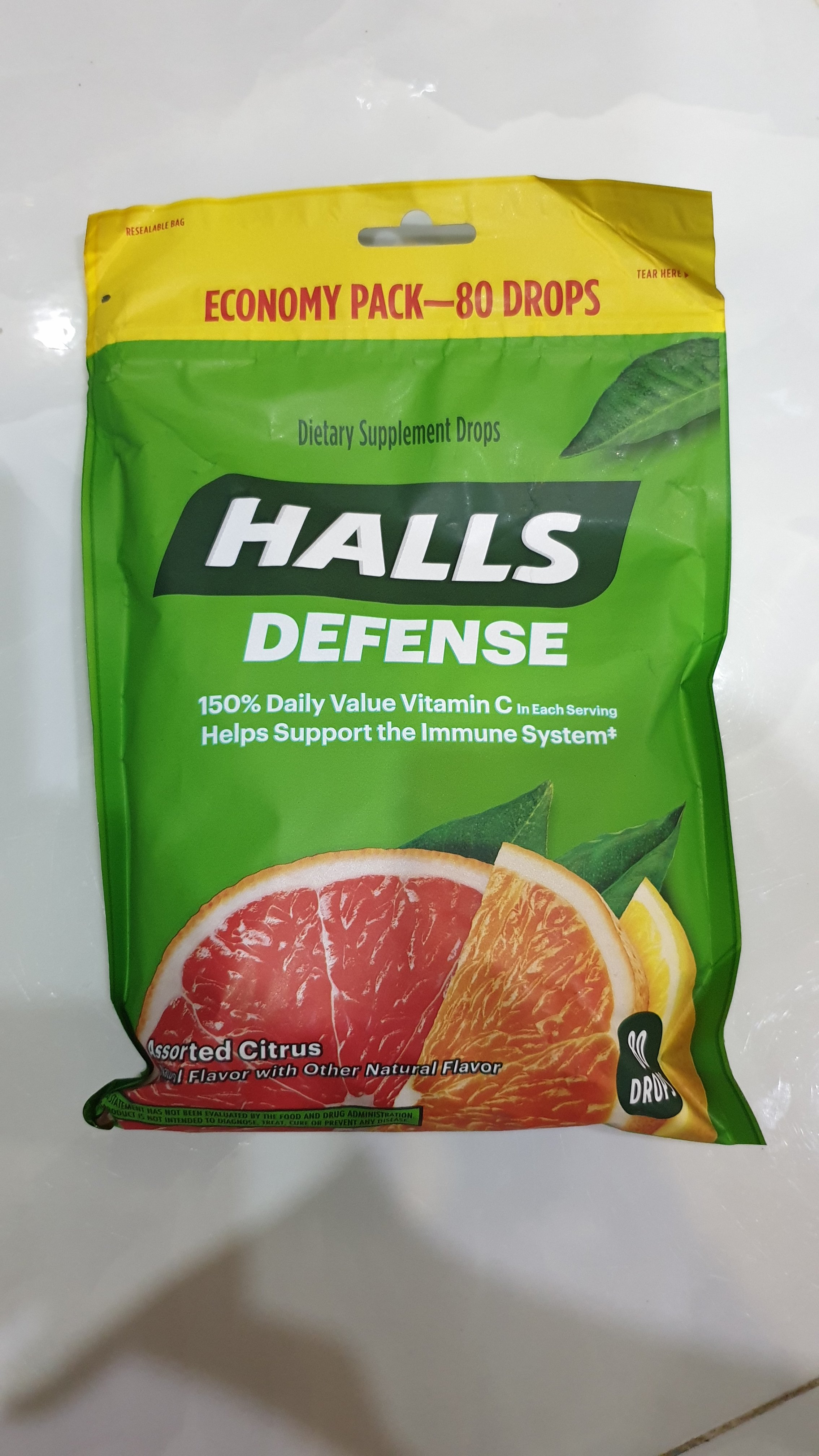 Kẹo Halls bổ sung Vitamin C không đường -  25 viên
