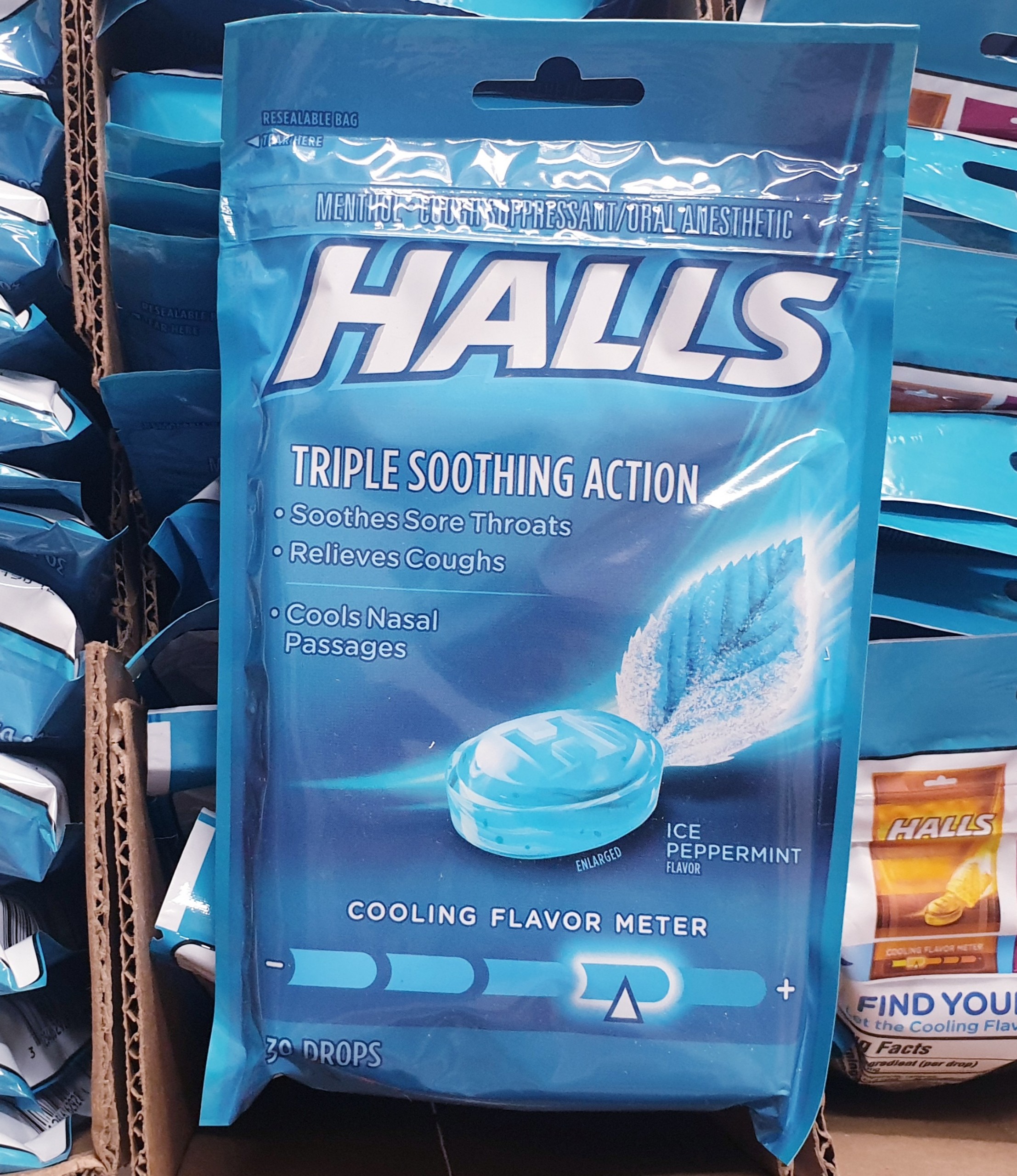 Kẹo Halls bổ sung Vitamin C không đường -  25 viên