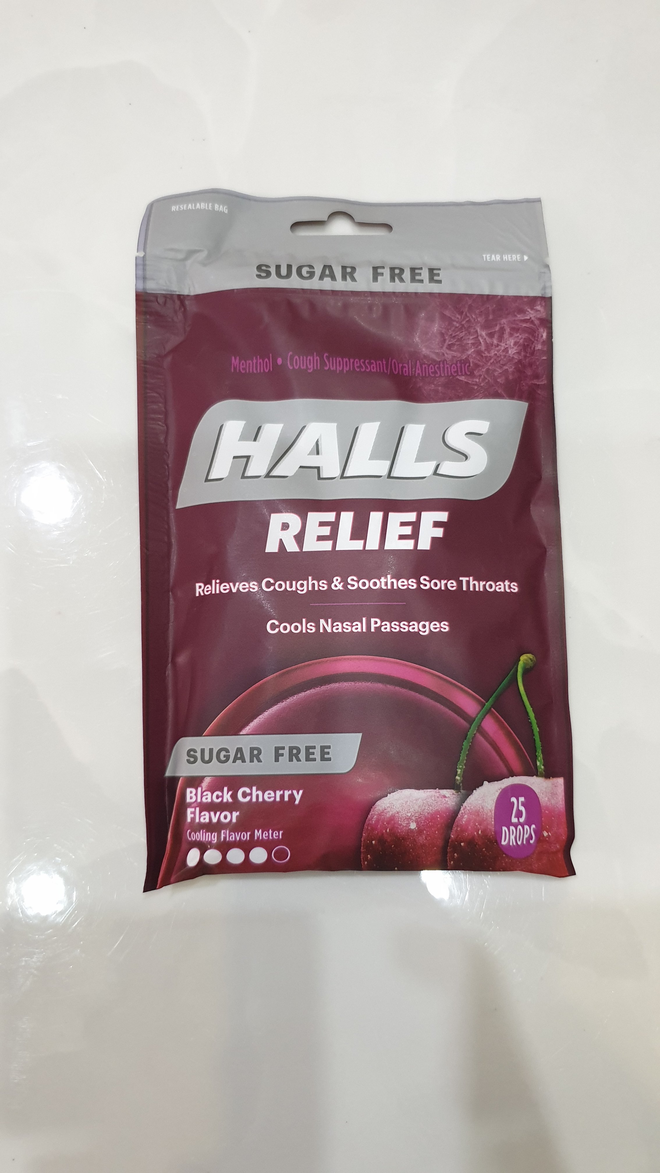 Kẹo Halls bổ sung Vitamin C không đường -  25 viên