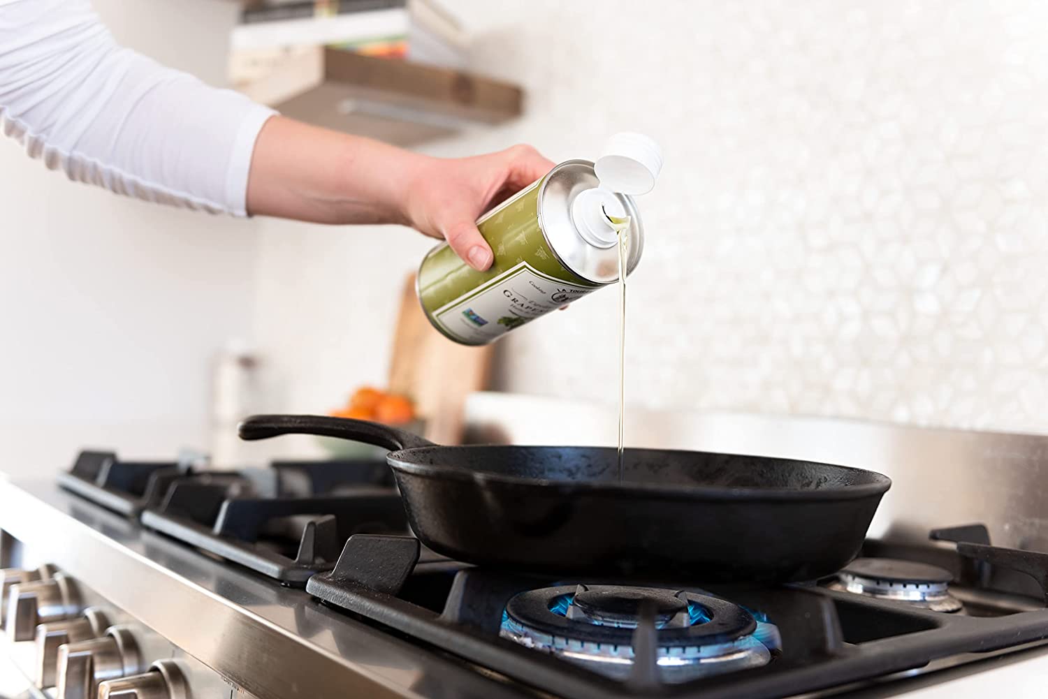 Dầu hạt nho ép La Touranaelle Grapeseed Oil - 500ml nhập Mỹ