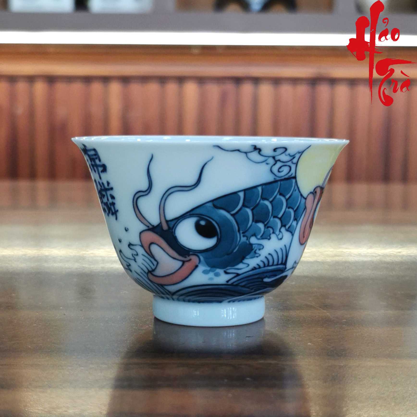 Chén Sứ Cảnh Đức Vẽ Tay Hình Cá - LY157 - 270ml