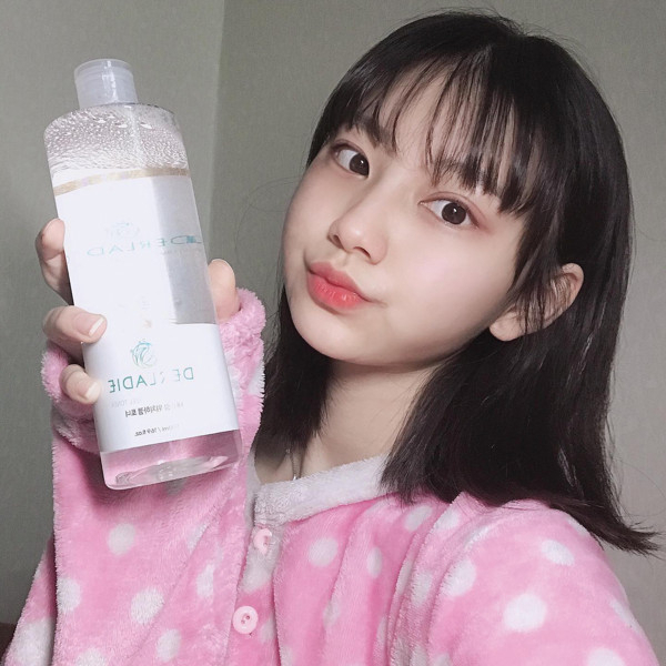 Nước Cân Bằng Da Ngừa Mụn, Kiềm Dầu Derladie Natural Moisture Toner 500 Ml