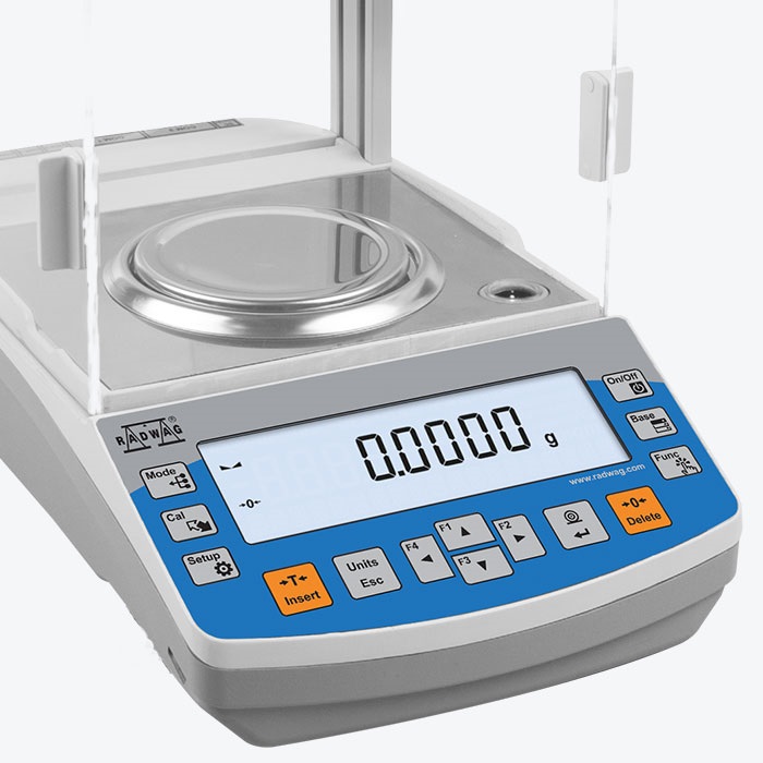 Cân phân tích 4 số lẻ AS 220.R2.PLUS (Radwag – Ba Lan)