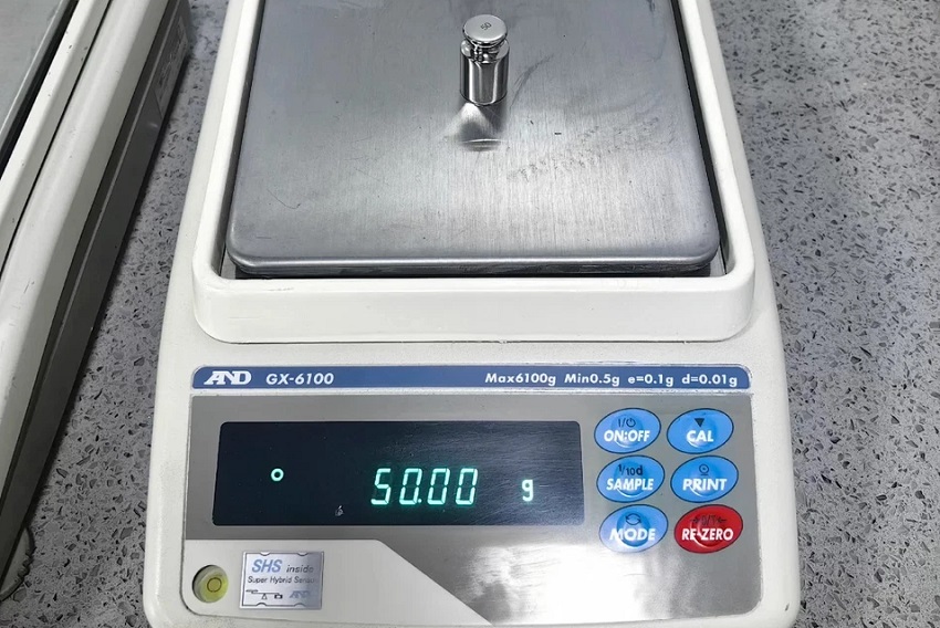 Cân 2 số lẻ chuẩn nội A&D - JAPAN MODEL GX-6100