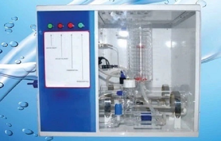 Máy cất nước 2 lần loại có hộp bảo vệ LABOID LWDC-800D