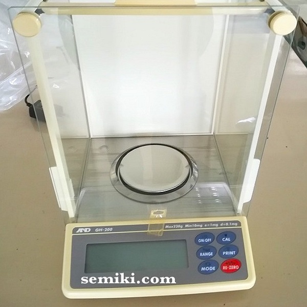 Cân phân tích , A&D – Nhật MODEL GR-200