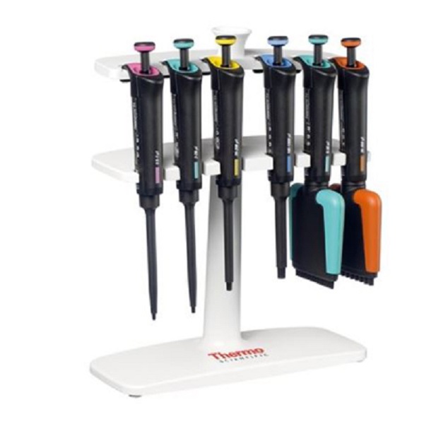 Micropipette Finnpipette F2 Thermo Fisher Scientific.