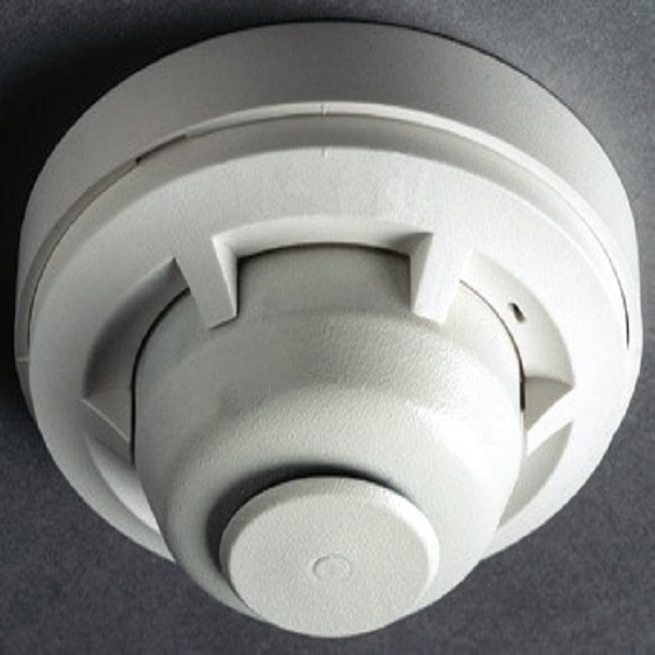 Đầu báo nhiệt cố định và gia tăng System Sensor 5601P