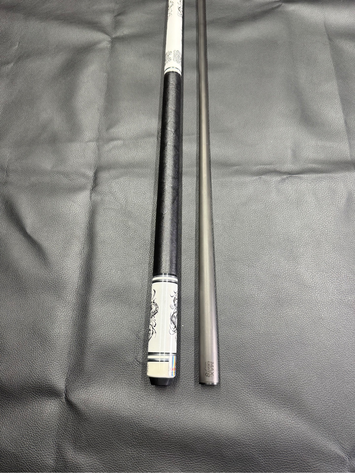 Crown Cues Royal Beasts Series -