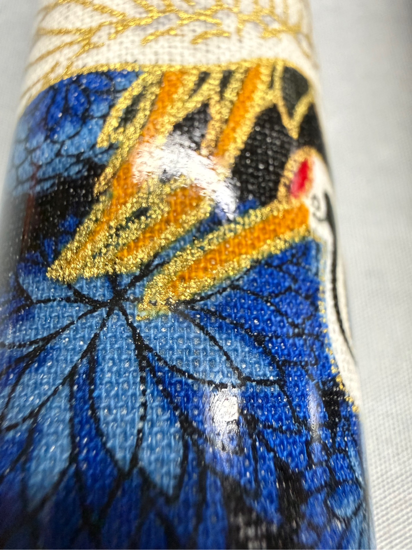Crown Cues Little Emperor