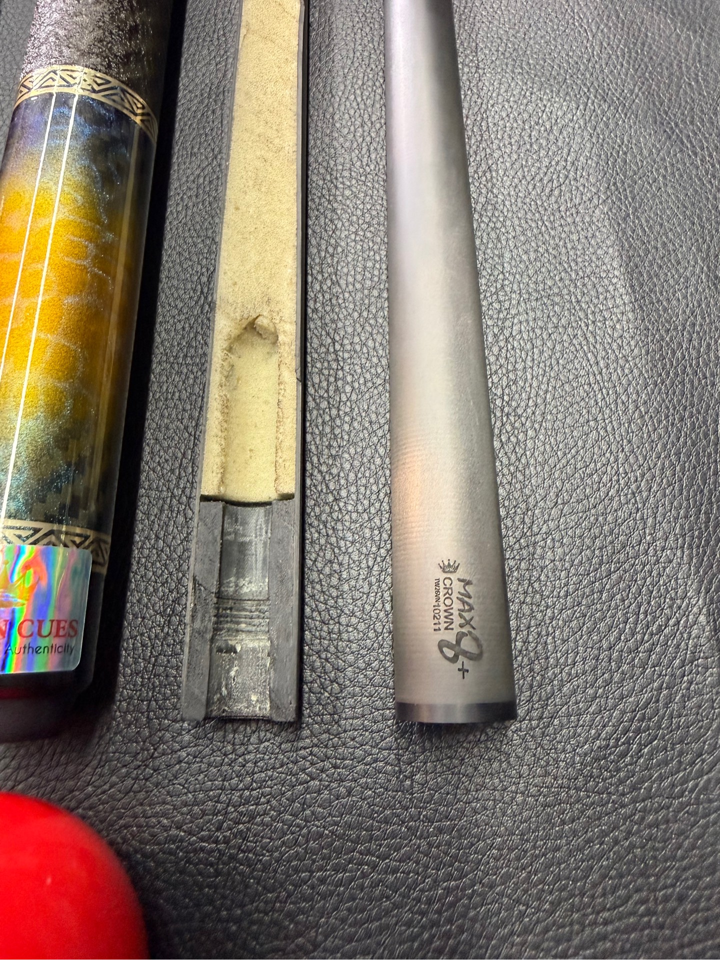 CROWN CUES MAX 8 plus 2026