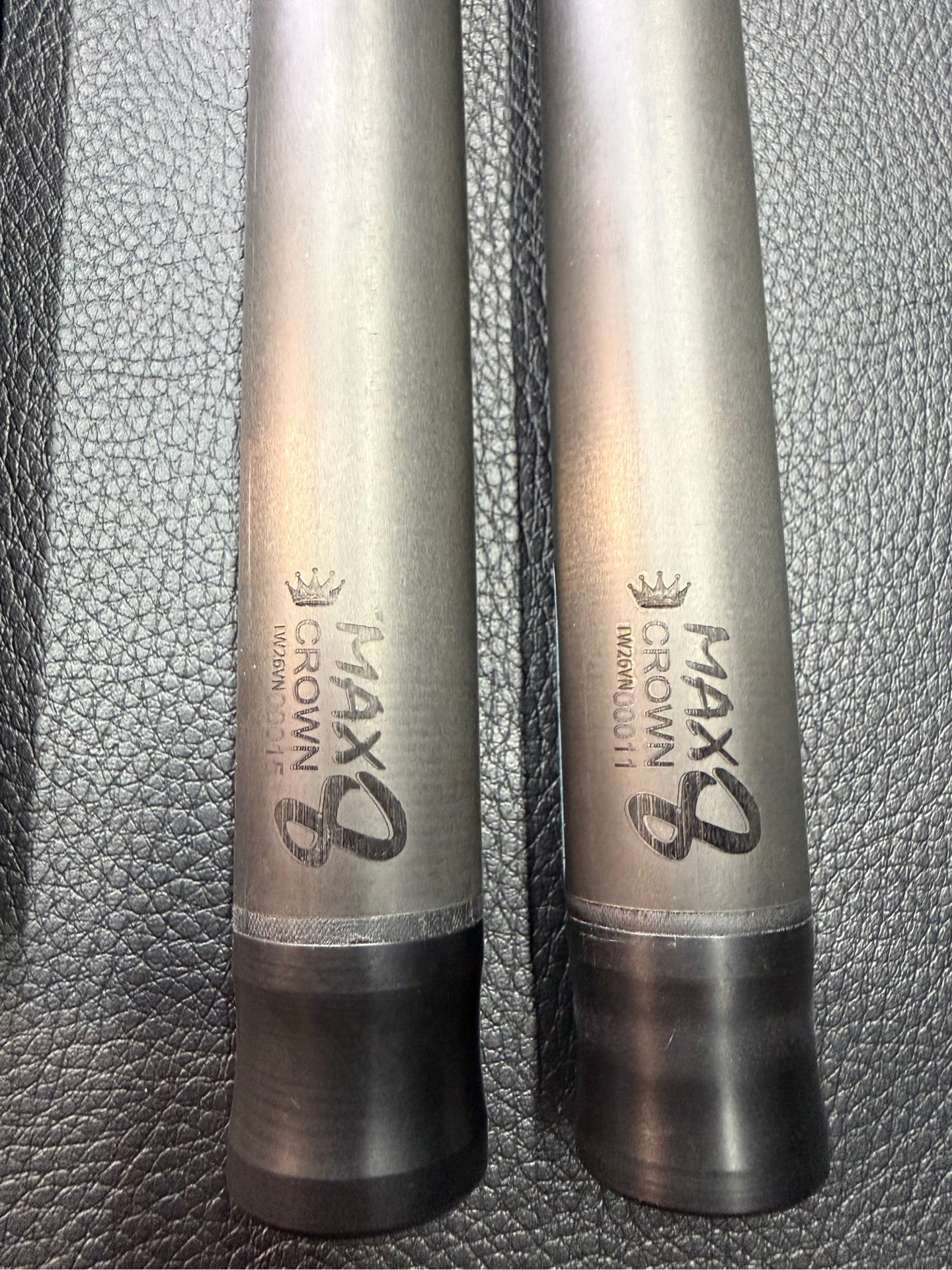 CROWN CUES MAX 8 series 1 2026