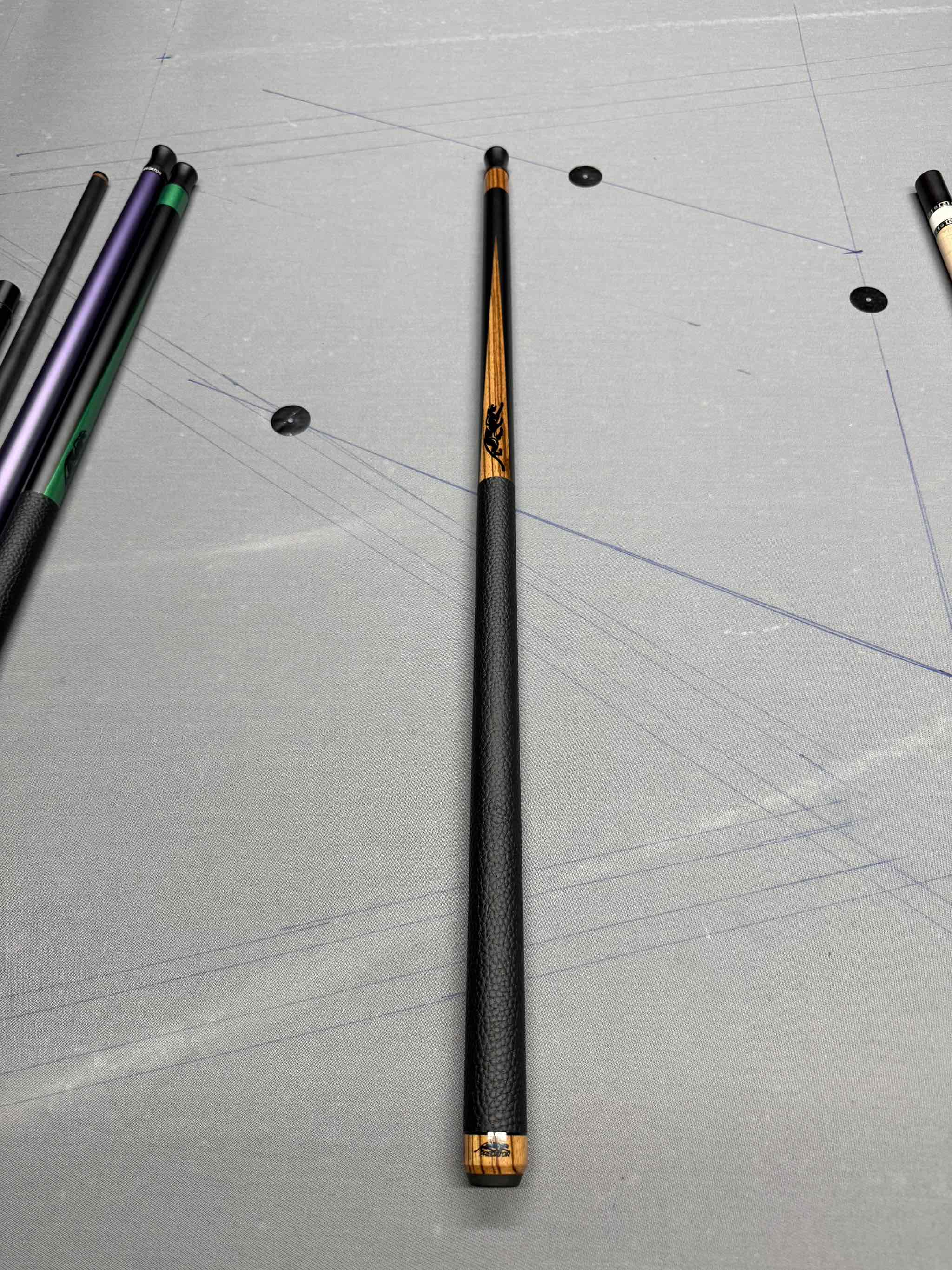 Chuôi lẻ , ngọn lẻ PREDATOR SP2 , P3 Purple , JFLOWERS , Omin CUE LEES