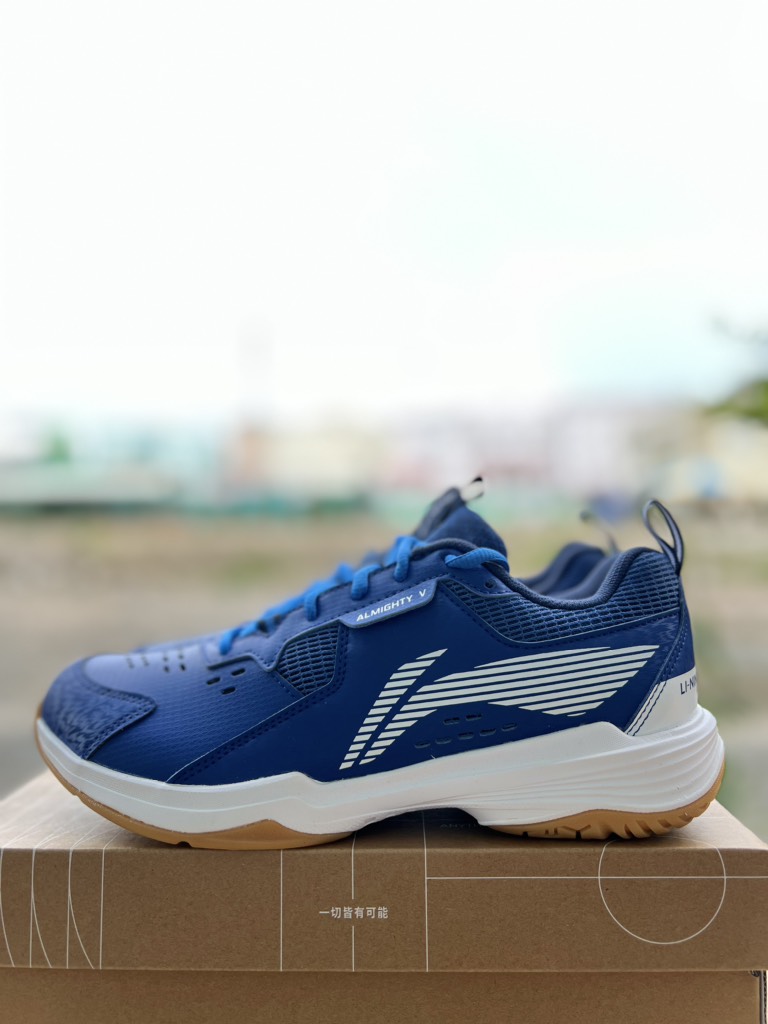 Giày Cầu Lông Lining AYTT001-9V