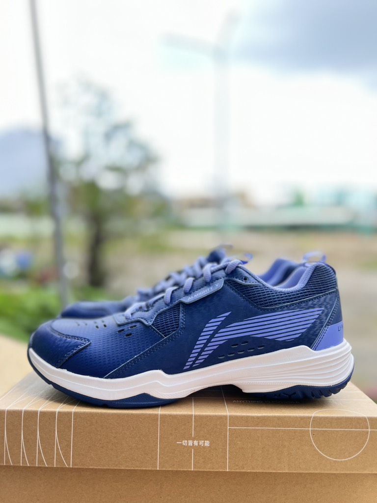Giày Cầu Lông Lining AYTT001-1V Tím