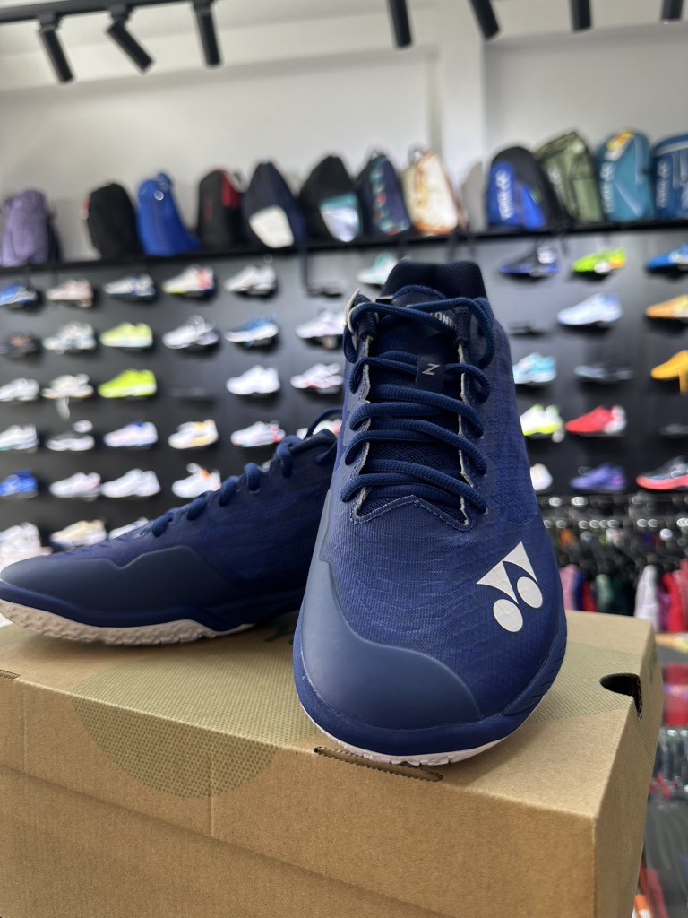 Giày Yonex Aerus Z xanh navy
