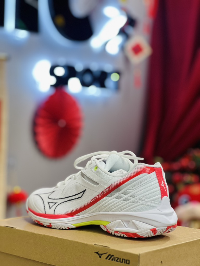 Giày Cầu Lông Mizuno Wave Claw 3- Trắng Đỏ