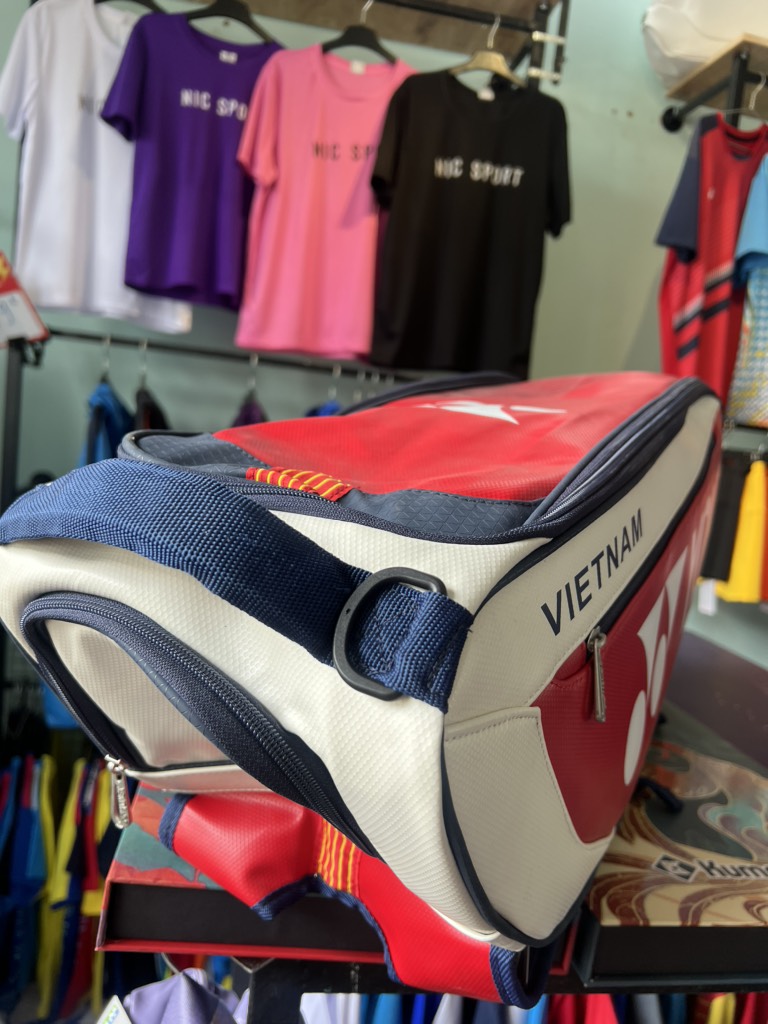 Túi Cầu Lông Yonex BA02326EX Đỏ Trắng - Gia Công