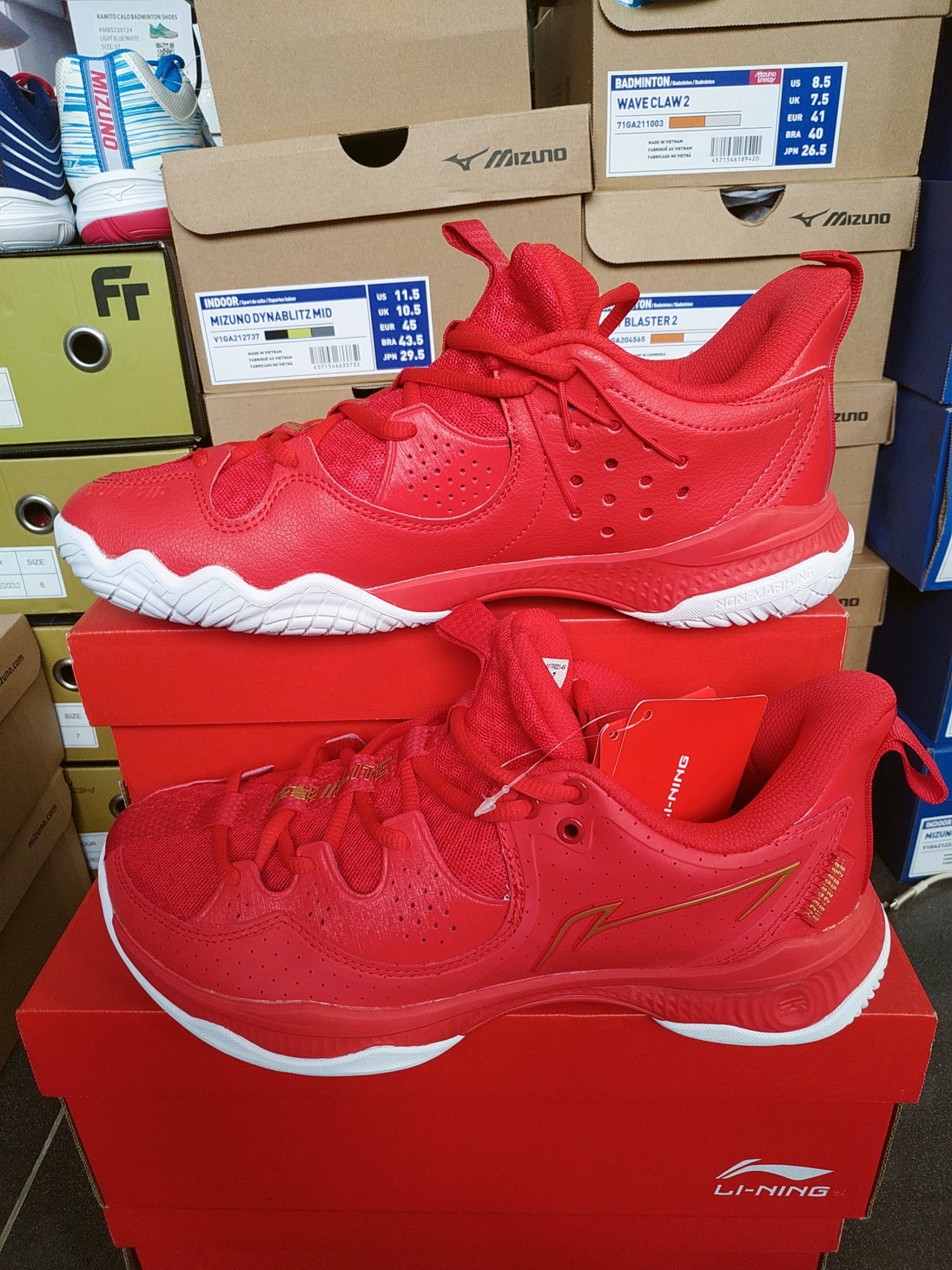 Giày Cầu Lông Lining AYTR0214V
