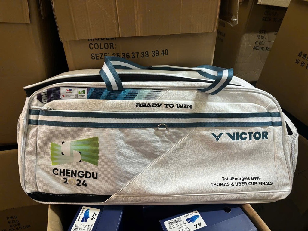 Túi Victor BR5626TUC trắng kẻ xanh