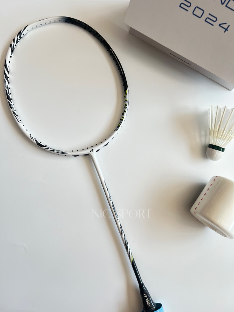 Vợt Cầu Lông Yonex Astrox 99 Pro Trắng