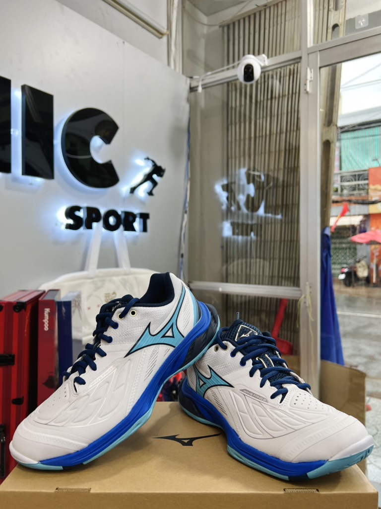 Giày cầu lông Mizuno Wave Fang 2 - Trắng Xanh