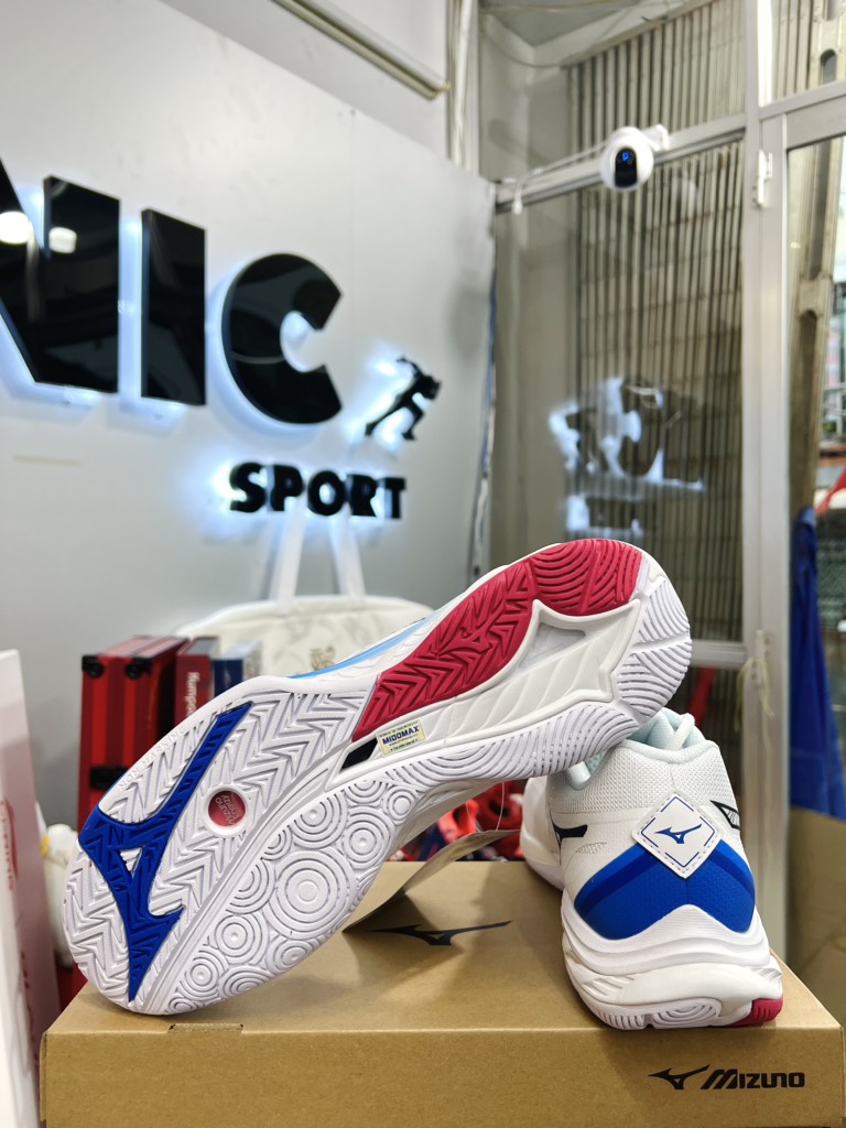 Giày cầu lông Mizuno Wave Fang 2 - Trắng Xanh